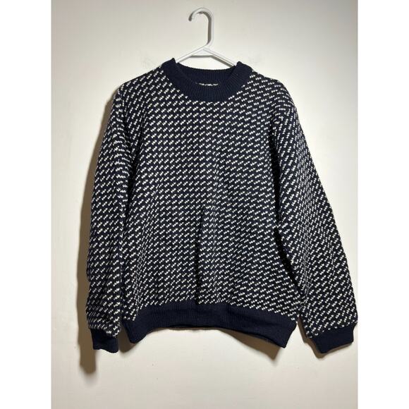 VTG LL Bean Navy Blue White Birdseye Thick Knit Wool Crew Sweater Norway L 1751